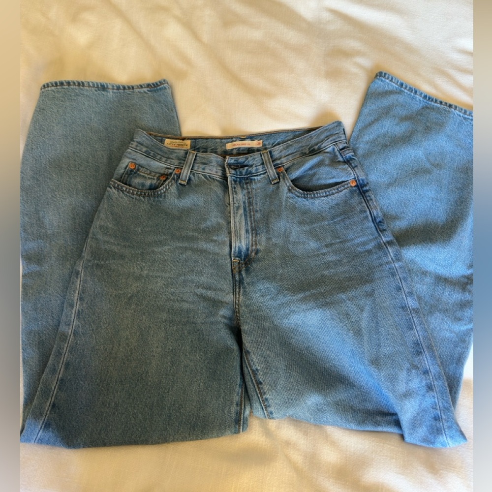 Levi’s wid leg Ribcage jeans size 26